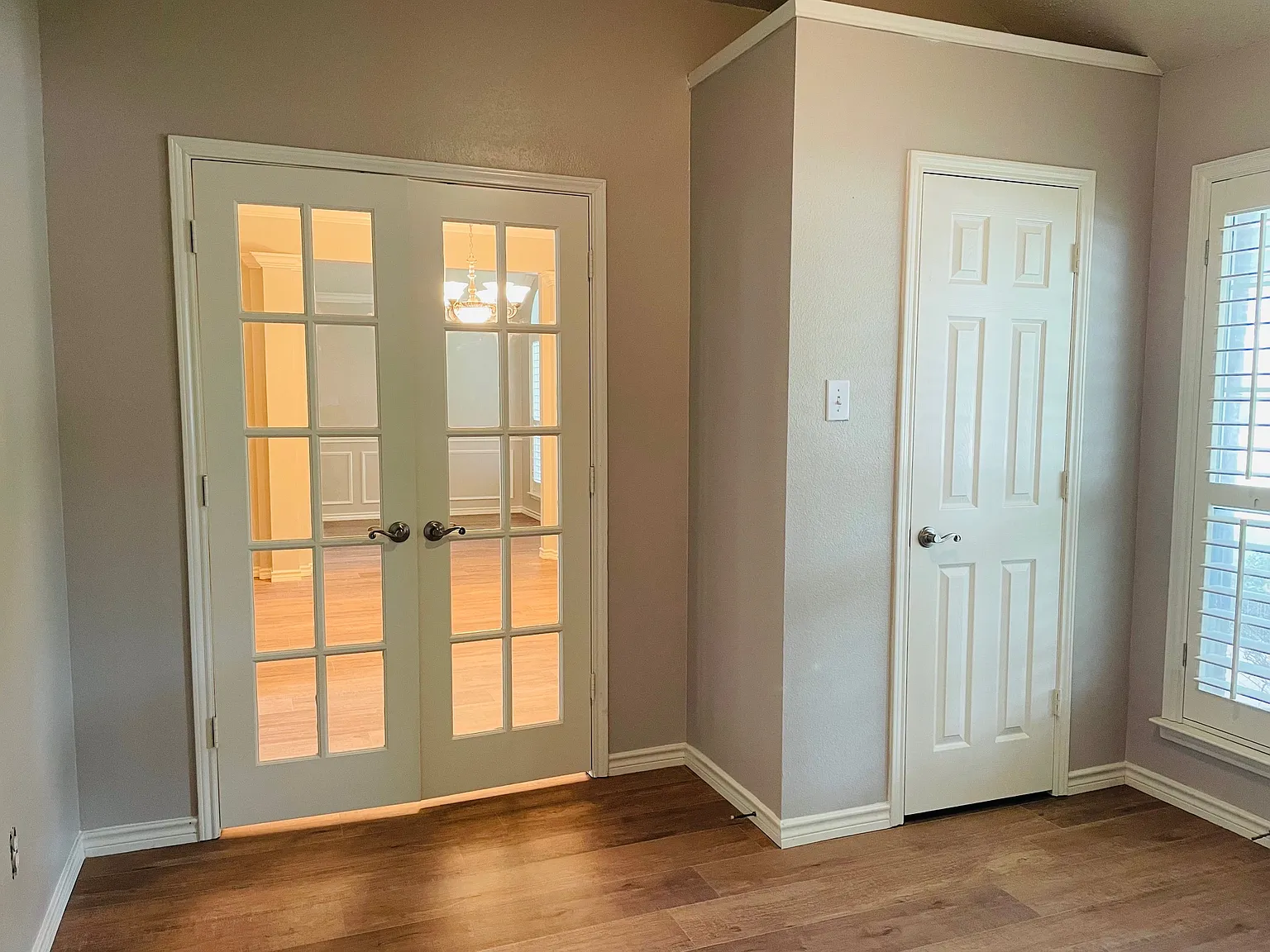 4 bed, 2218 sqft, $2,595 — Photo 3