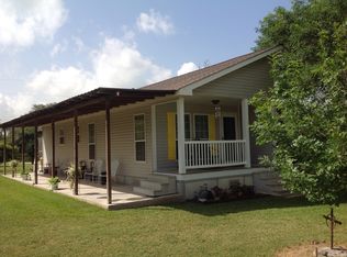 16488 County Road 277, Gillett, TX 78116