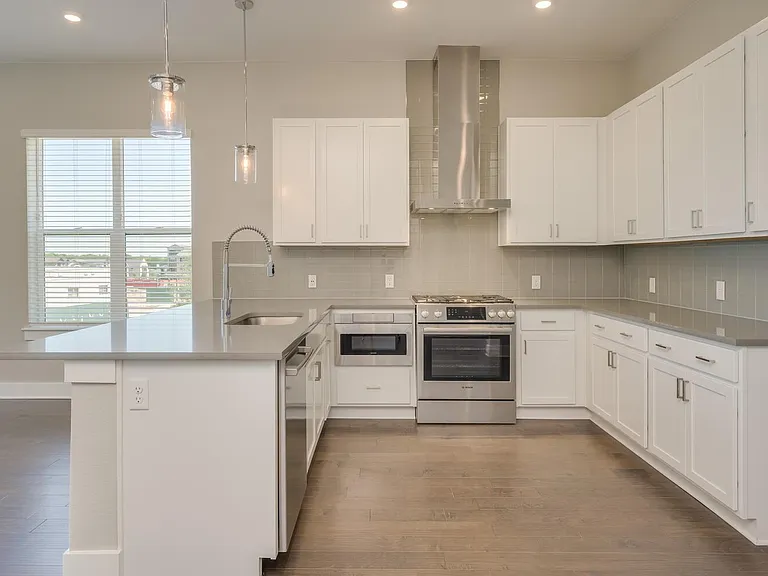 4325 Jackson Ave #2105 — Photo 17