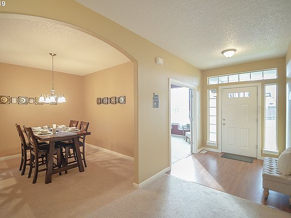 4th image of 10305 NE 99th Ave