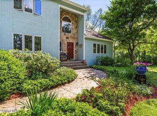 4 Hunter Hill Rd, Ballston Lake, NY 12019