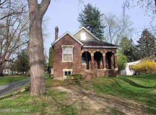 259 N Greenbush Rd, Troy, NY 12180