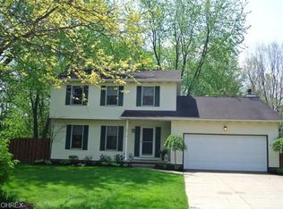 2916 Whit Ave, Stow, OH 44224
