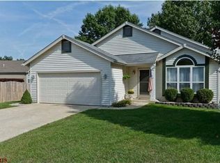 126 Hollow Creek Ct, Saint Peters, MO 63376