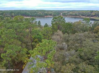 7502 Paradise Dr, Keystone Heights, FL 32656