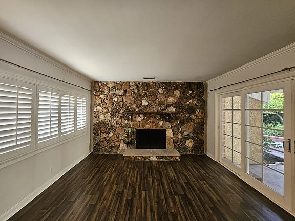 5th image of 3154 Jolley Dr