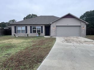27 Kasidyann Ct, Ward, AR 72176