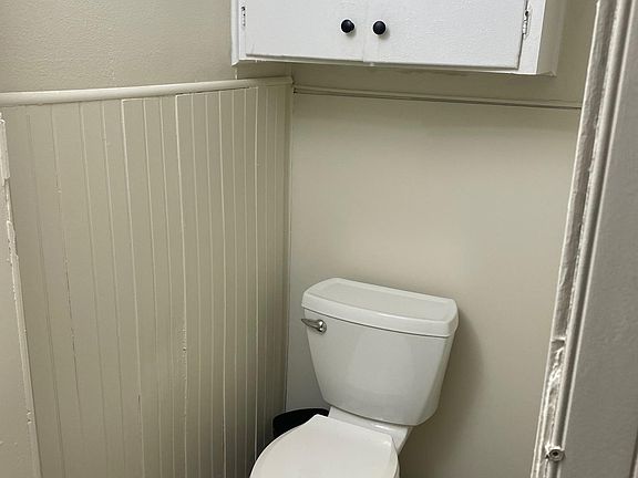 5th image of 111 Stutsman St APT 6