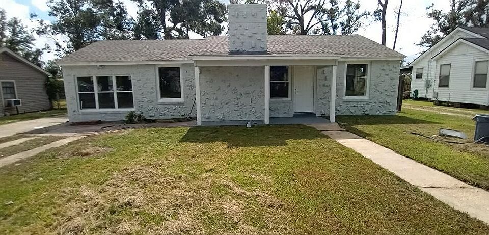 1st image of 420 Fairfield St
