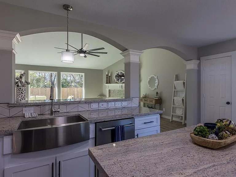 522 Jeremy Ct — Photo 10
