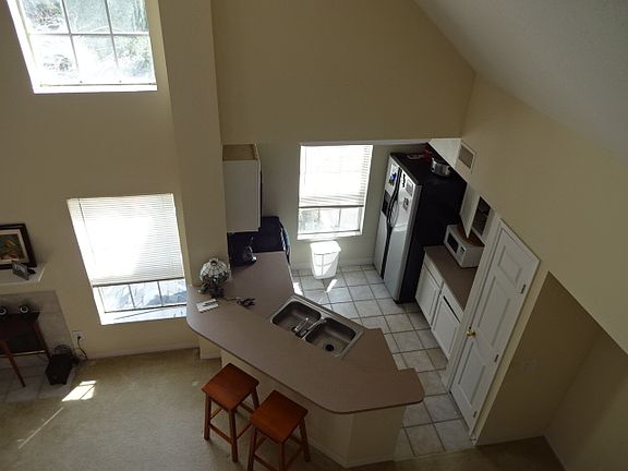 4th image of 13703 N Richmond Park Dr #2506