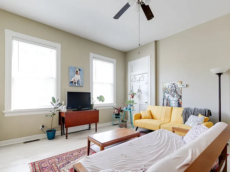 3151 Moody Ave — Photo 3