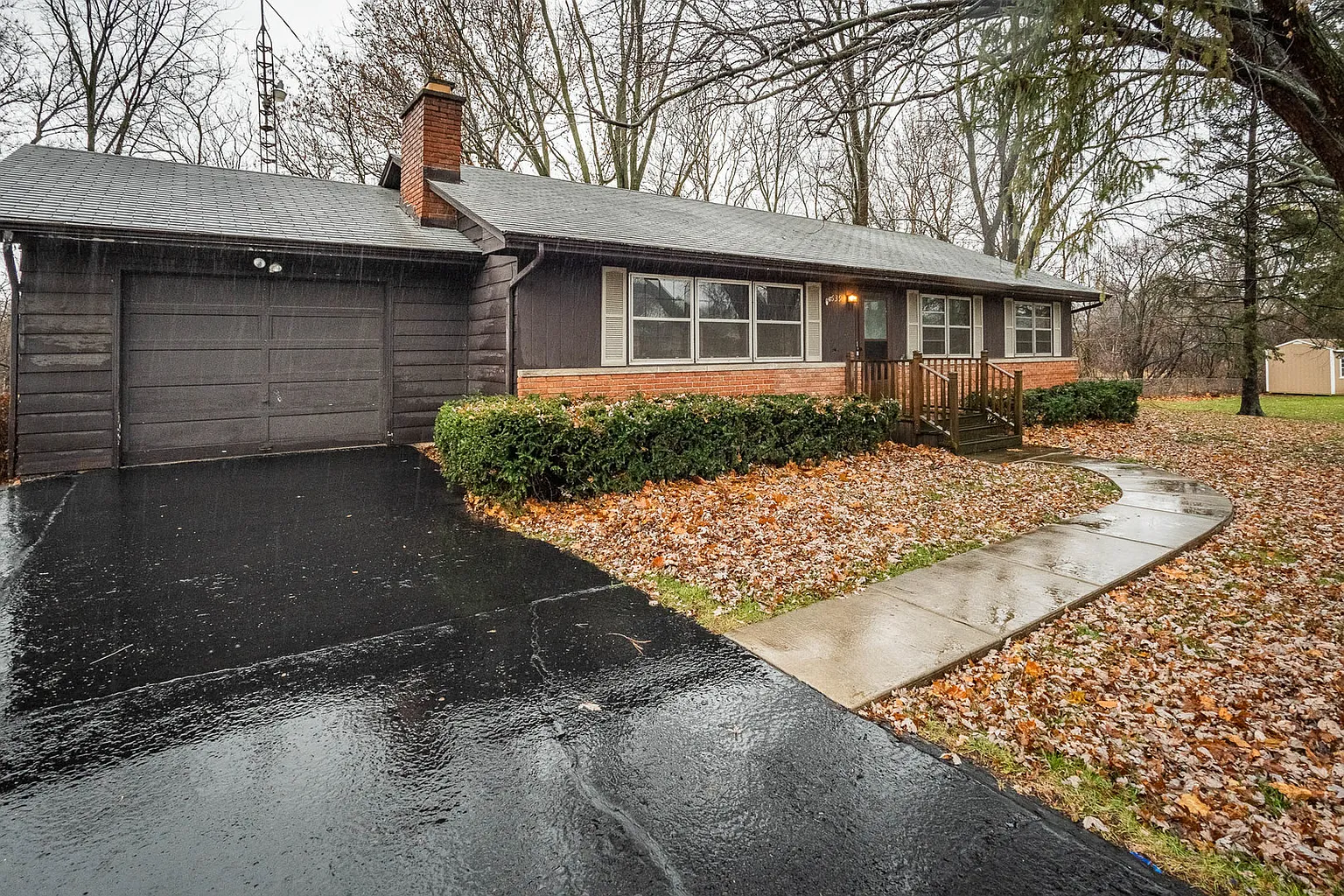 639 Meyer Ct photo 1