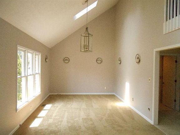 2nd image of 526 Berlin Dr