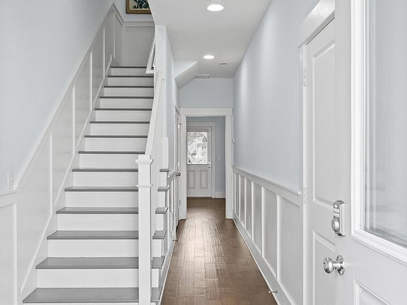 3rd image of 6022 Richard Bradley Drive