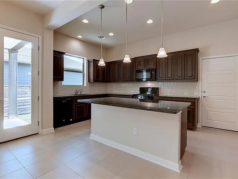 6907 Idea Rd — Photo 7