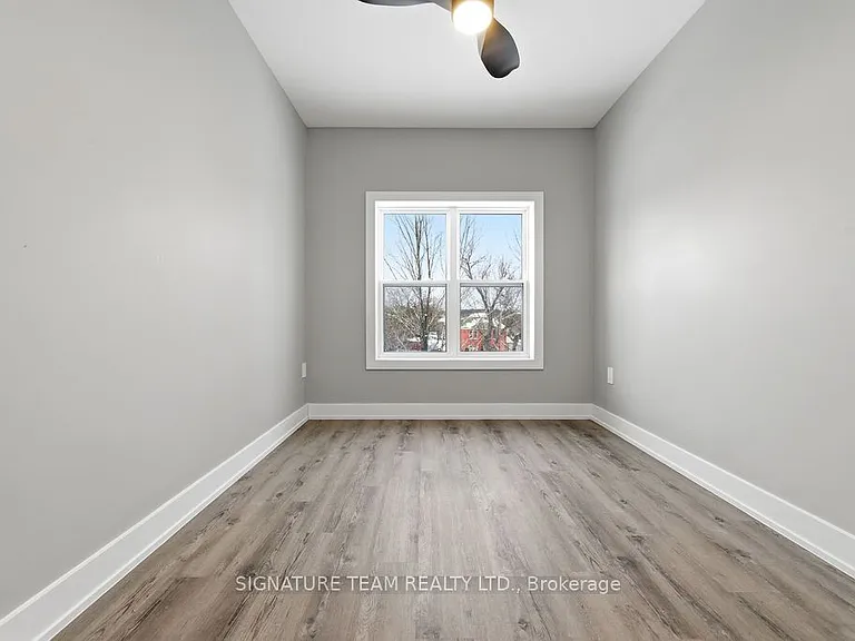 78B Queen St #301 — Photo 21