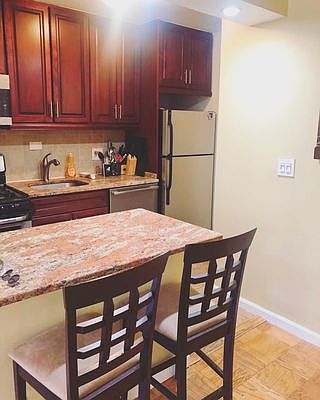 4th image of 330 E 33rd St APT 21E