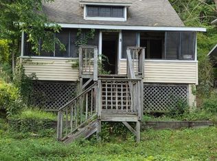 5 Shadowy Ln, West Milford, NJ 07480