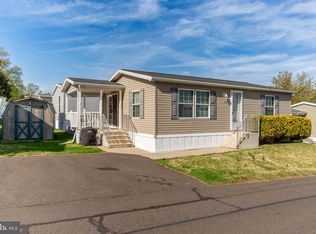 2304 Brownsville Rd, Langhorne, PA 19053