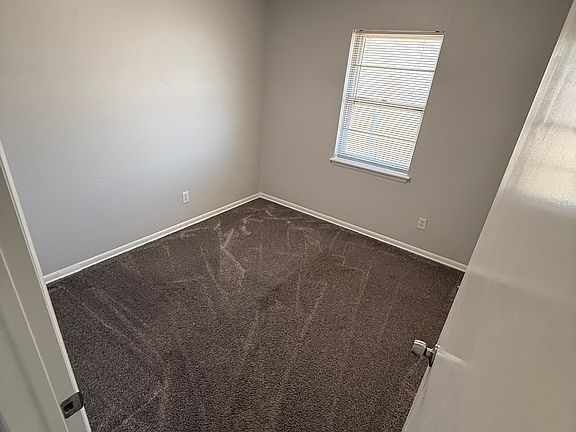 4th image of 601 N Dallas Ave