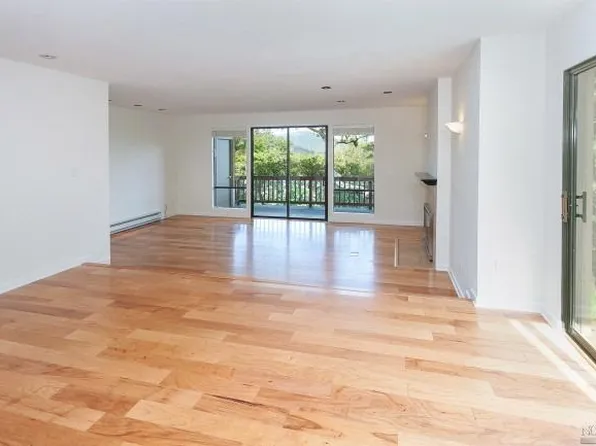 56 Corte Oriental, Kentfield, CA 94904