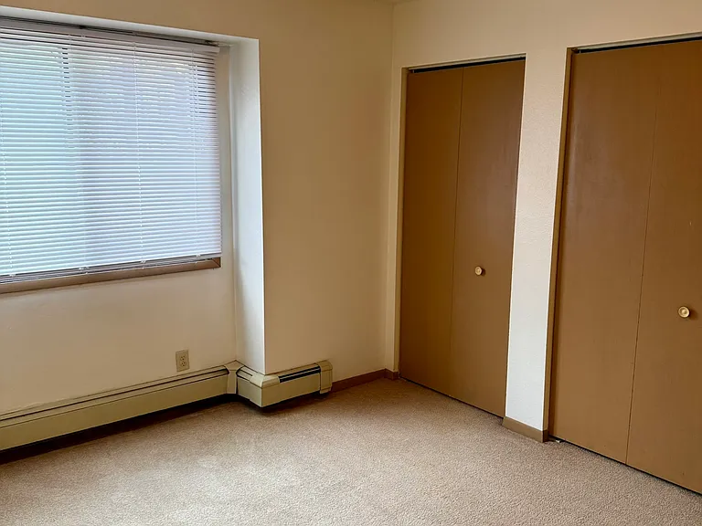 48 W Court St #302 — Photo 7