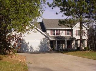 940 Highland Dr, Plover, WI 54467