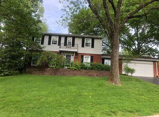 2 Troll Ct, Ballwin, MO 63011