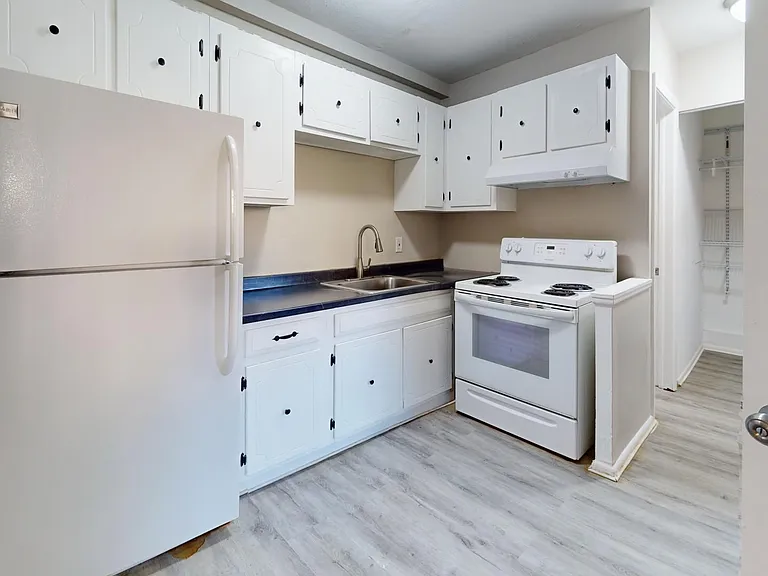 15312 Maple Park Dr — Photo 36