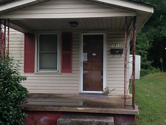 3rd image of 1211 W Garrison Blvd