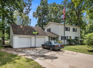 435 W Main St, Centreville, MI 49032