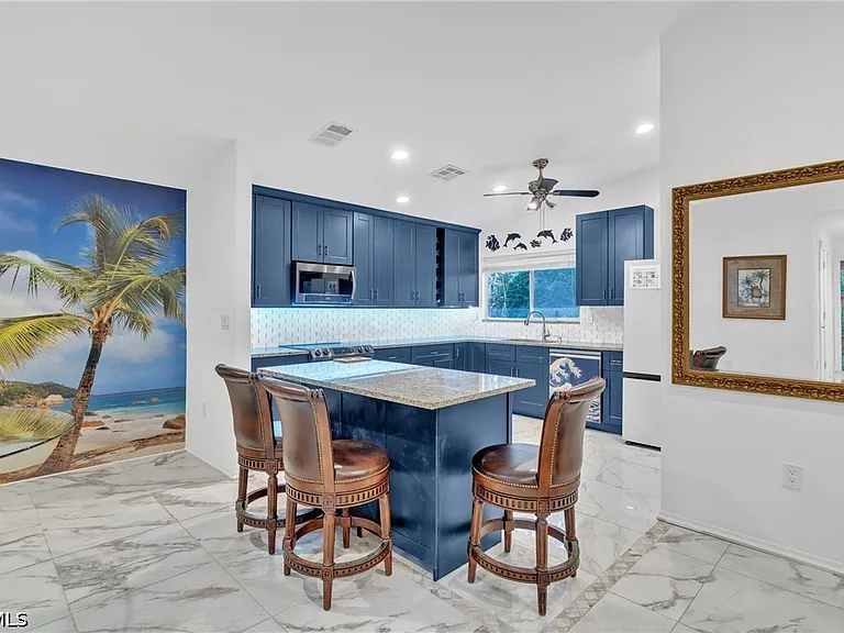 6511 Royal Woods Dr — Photo 9