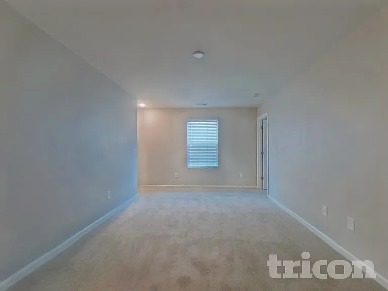 1423 Penrith Ct — Photo 24