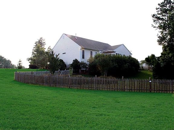 5th image of 3080 Danrett Ln