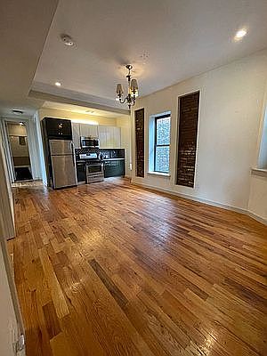 2nd image of 1502 Bedford Ave #4L