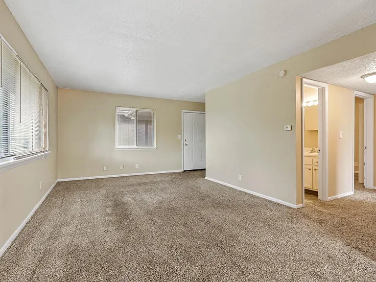 Stoneside Apartments — Photo 63