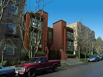 2nd image of 425 13th Ave E #B