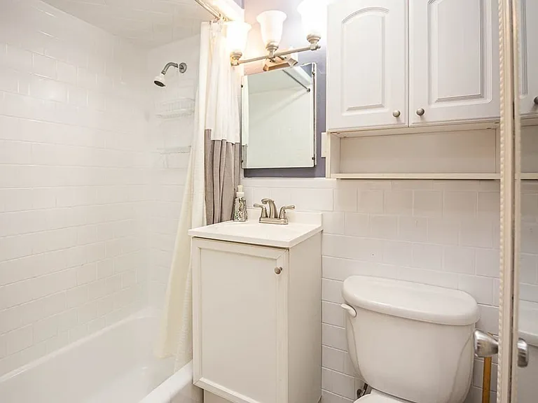 290 Commonwealth Ave #20 — Photo 16