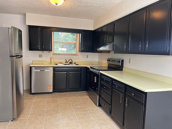 KITCHEN IMG_3012