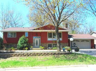 1581 Christensen Ave, West Saint Paul, MN 55118