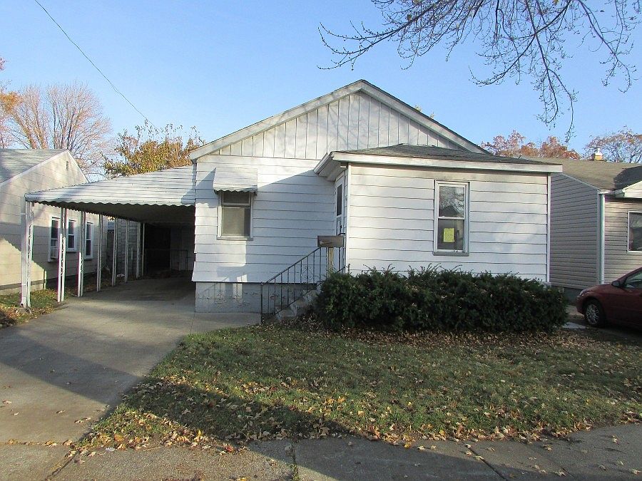 1st image of 1005 E Granet Ave