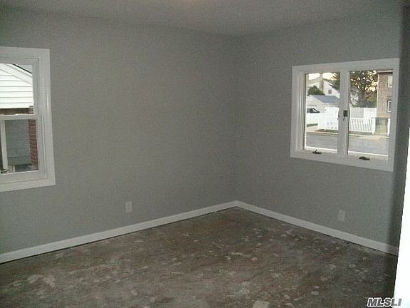 5th image of 13 Anderson Ave