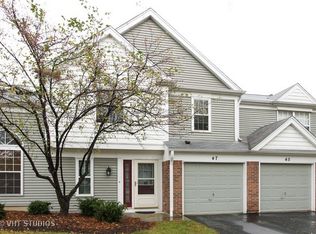 47 Carey Ln #2, Streamwood, IL
