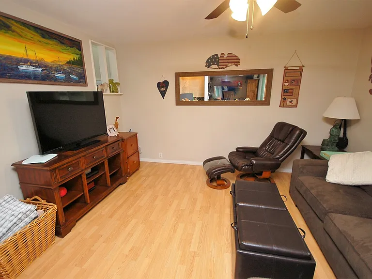 3747 Yosemite St #12 — Photo 5