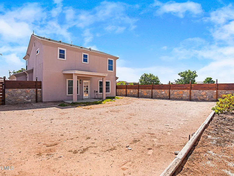 3261 Garden Point Dr — Photo 32