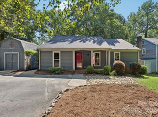 8008 Nathanael Greene Ln, Charlotte, NC 28227