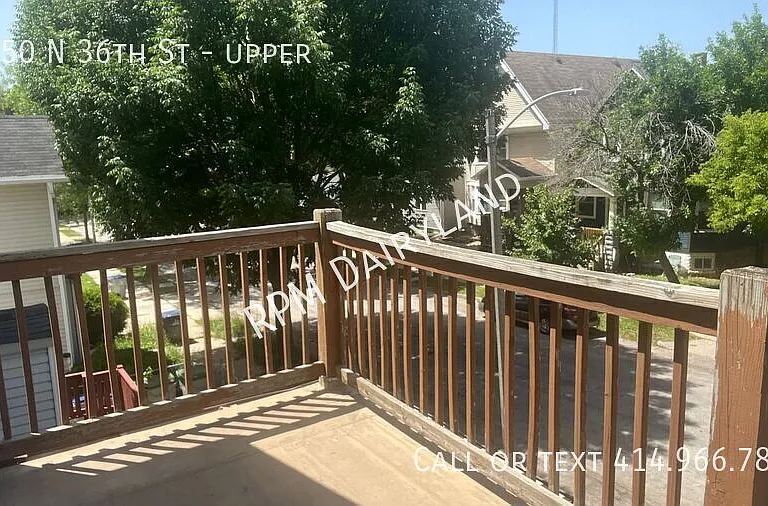 1350 N 36th St #UPPER — Photo 2