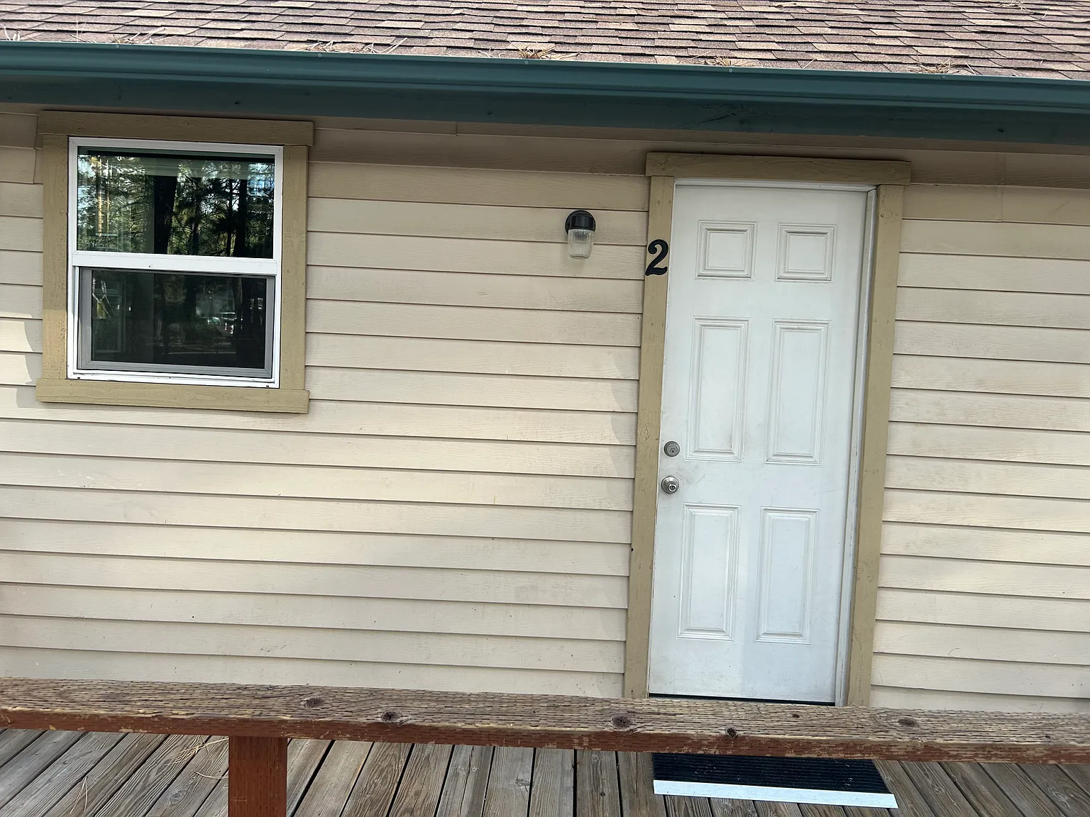 Studio, 200 sqft, $825 — Photo 2