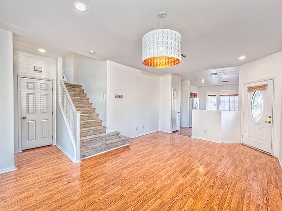 5th image of 9923 Mustang Creek Way